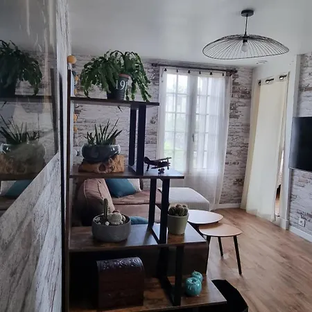 Le De Simon Apartment